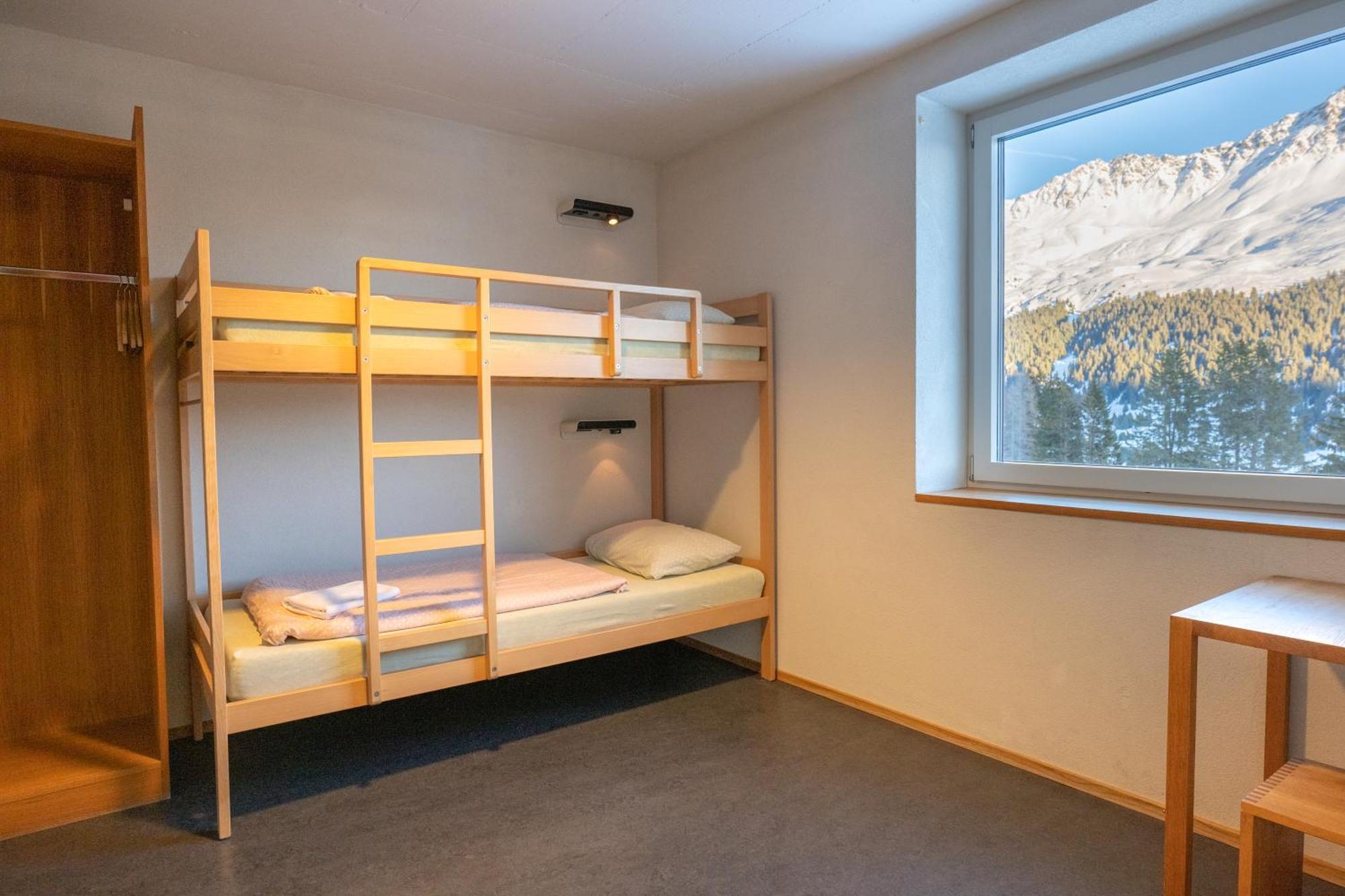 Valbella-Lenzerheide Youth Hostel Eksteriør bilde
