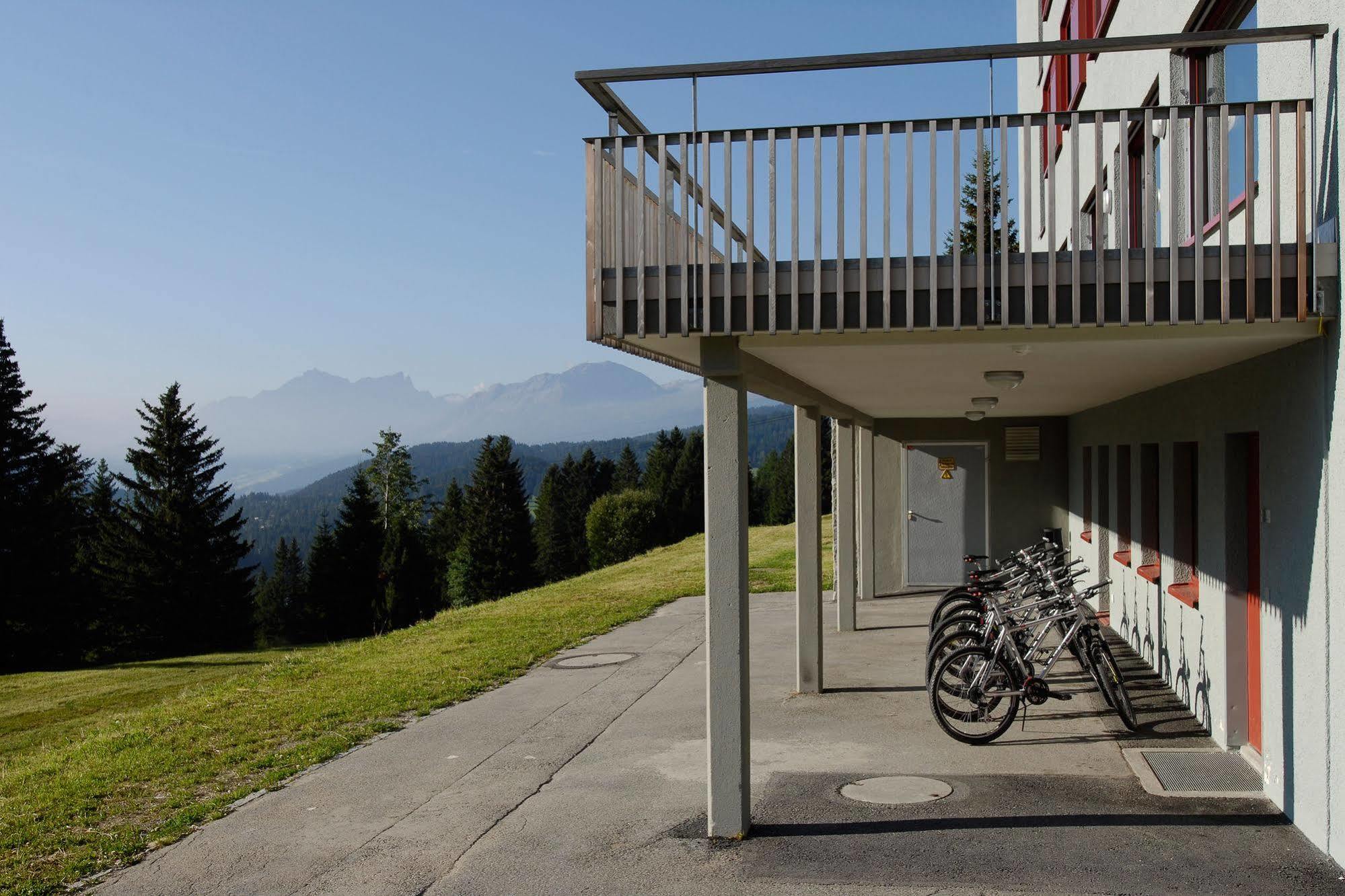 Valbella-Lenzerheide Youth Hostel Eksteriør bilde