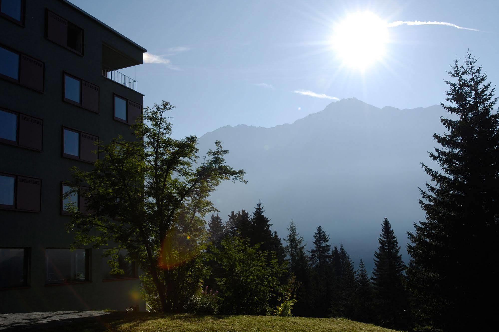 Valbella-Lenzerheide Youth Hostel Eksteriør bilde